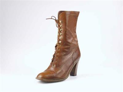 00217.jpg; 00217; kuitlaars met rijgsluiting; rijglaars