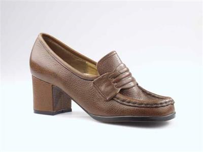 00531.jpg; 00531; comfortschoen met elastieksluiting; loafer