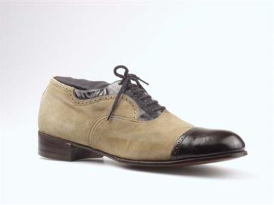 00560.jpg; 00560; Two-tone veterschoen met rijgsnitsluiting; rijgmolière
