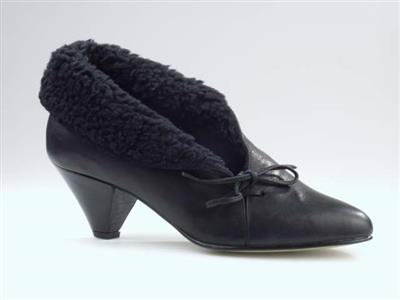 01409.jpg; 01409; hoge schoen; instapper; instapper