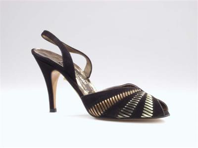 01682.jpg; 01682; instapper; slingback