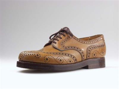 02057.jpg; 02057; Brogue molière met derbysluiting. Bovenwerk identiek aan 06259, maar ander onderwerk.; derbymolière