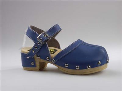 02286.jpg; 02286; 'Woody 2'. schoen met gespsluiting; klomp