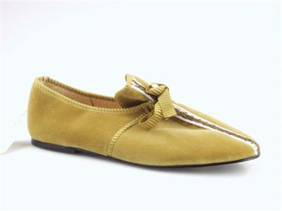 02596.jpg; 02596; 'Marcus 1'. Inzending voor de International Shoe Design Competition (I.S.D.C.) van 1970. Ingezonden met 02598.; derbymolière