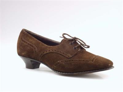 03303.jpg; 03303; veterschoen met derbysluiting; derbymolière