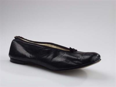 03856.jpg; 03856; instapper; ballerina