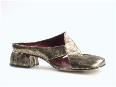 03968.jpg; 03968; 'Domani 2'. Winnaar van de 8ste prijs I.S.D.C. 1970. Ingezonden met 03906.; pump