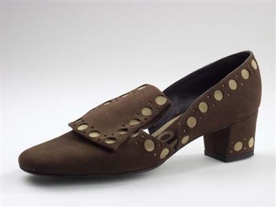 04478.jpg; 04478; 'Von 2'. Inzending voor de International Shoe Design Competition (I.S.D.C.) van 1969. Ingezonden met 02563 en 06296.; pump