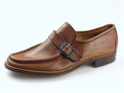 04538.jpg; 04538; '643'. Inzending voor de International Shoe Design Competition (I.S.D.C.) van 1967. Ingezonden met 00748.; elastiekmolière