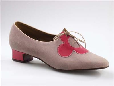 05890.jpg; 05890; schoen met rijgsluiting; rijgmolière