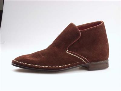 05965.jpg; 05965; 'Chukka 3'. Inzending voor de International Shoe Design Competition (I.S.D.C.) van 1967. Ingezonden met 05719 en 06972.; enkellaars