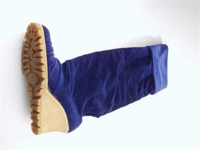 08267.jpg; 08267; lieslaars uit de serie Blue velvet & leather, hoort bij 08271.; lieslaars