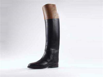 08327.jpg; 08325; knielaars met aantreklussen; rijlaars