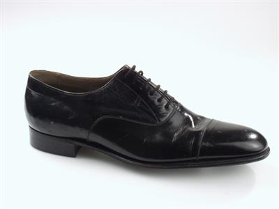 08537.jpg; 08537; Won Gouden medaille in de klasse luxe schoenen op de tentoonstelling van 1925 te Waalwijk; rijgmolière