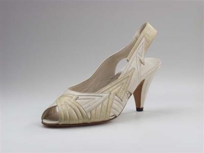 08752.jpg; 08752; schoen met hielband met elastiek; slingback