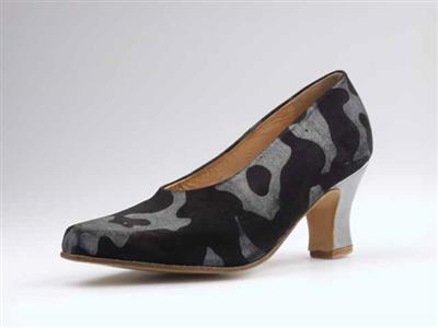 09319.jpg; 09319; instapper met print in 'thinnerdruk'; pump