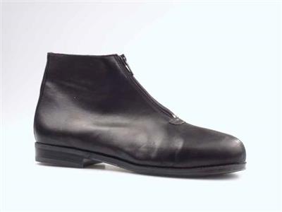 09432.jpg; 09432; hoge schoen met ritssluiting middenvoor; bottine