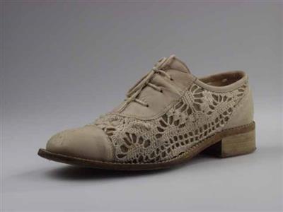 09790.jpg; 09790; schoen met vetersluiting; veterschoen