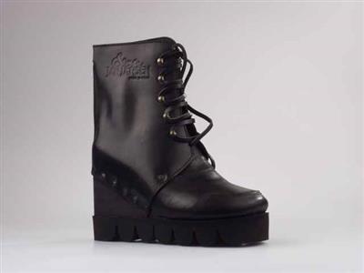 10336.jpg; 10336; Hoge schoen met derbysluiting; derbybottine