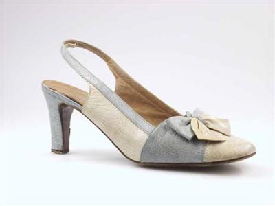 10449.jpg; 10449; Instapper met hielbandje.; slingback