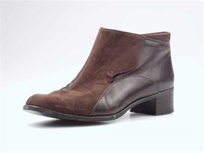 10702.jpg; 10702; Bottine met klittenbandsluiting; enkellaars