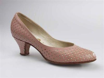 11198.jpg; 11198; Pump met perforatie; pump