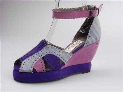 11289.jpg; 11289; bandschoen met open teen en enkelbandje met gesp; bandschoen