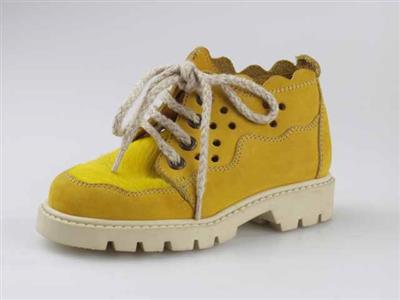 11669.jpg; 11669; hoge schoen met vetersluiting; derbybottine