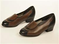 2b4c743a-4e2f-45a9-a821-e1041d403e10.jpg; 12527; instapper met hoge hak in originele doos; pump