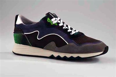 38b2718a-c2b6-49d4-87d2-a5329683c572.jpg; 12338; Lage veterschoen; sneaker