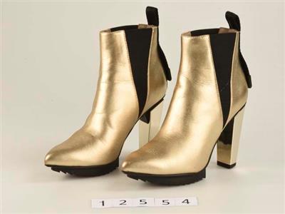 5bcf6ad7-d415-41e3-8c00-c5402d731e4f.jpg; 12554; LEV Tek Bootie Hi Gold; enkellaars