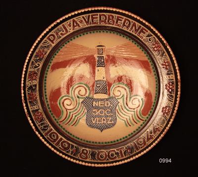 00001044.jpg; 0994; bord ter gelegenheid van 25 jarig dienstjubileum; wandbord