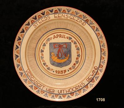 1708.jpg; 1708; bord voor Gemeente Uithoorn + tekst; wandbord