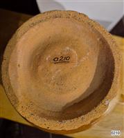 305beb0a-2b33-44a6-9d43-694ba9e77834.jpg; 0210; voorraadpot met twee oren; pot