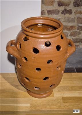 89fd4e7f-8a71-4b6e-9c57-7dddeccc8933.jpg; 0008; Uienpot; voorraadpot