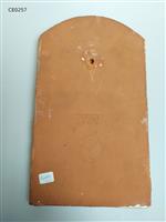 CE0257a.jpg; CE0257; meisje met beschermengel; plaquettes (platte objecten)