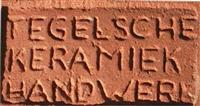 CE0864a1.jpg; CE0864; Tegel rond dreiging oorlog + tekst; tegel