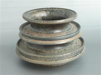 PD0565.jpg; PD0565; Vaasje met dubbele kraag; vaas