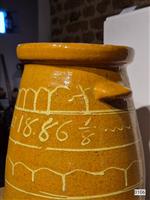 add94f43-634d-451f-be31-609c3d39f1f0.jpg; 0106; Karnton met houten deksel en stamper; karnton