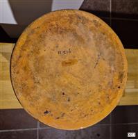 c75d3020-6e28-4b34-bfda-8372e4f3b057.jpg; 0071; Karnton met houten deksel; karnton