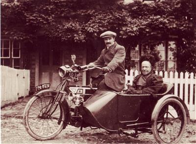 1053.jpg; 1053; Fred Terry; Black & White Print