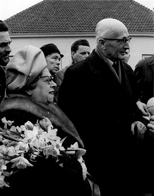 02513.jpg; 02513; Louis Davidsstraat; gezelschap