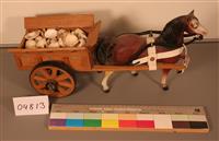 04813a.jpg; 04813; kar met paard schelpenkar; schaalmodel