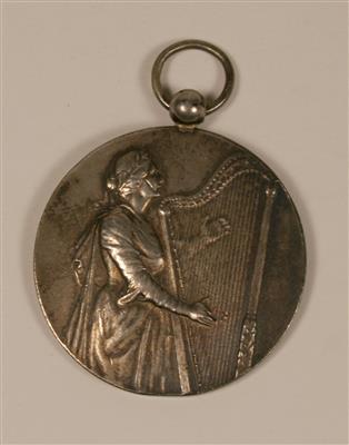 04841b.jpg; 04841; Medaille, vaandel van de kinderoperette, Heemstede, 1e Pr. 1e Afd.; medaille