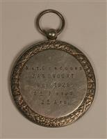 04842d.jpg; 04842; medaille, vaandel van de kinderoperette; medaille