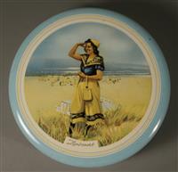 04903c.jpg; 04903; trommel met afbeelding vrouw voor strandtent ; souvenir