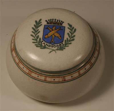 04938b.jpg; 04938; potje met deksel; souvenir