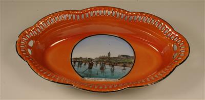 04946b.jpg; 04946; Schaaltje "Strandgezicht Zandvoort"; schaal