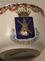 04955c.jpg; 04955; Kop en schotel met wapen van Zandvoort; kop en schotel