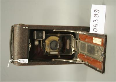 05399.jpg; 05399; Kodak rolfilmcamera; fotocamera